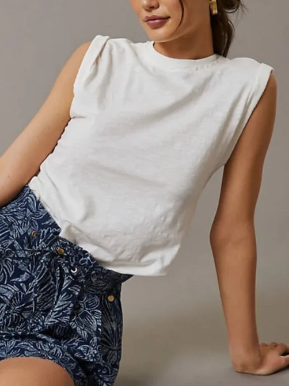 Pilcro Sleeveless Crewneck Tank Top